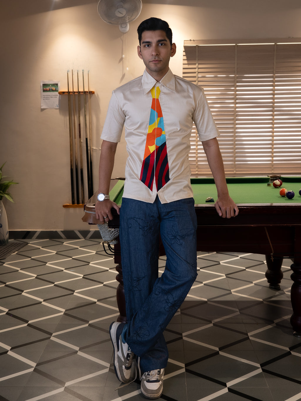 Tie Embroidery Shirt